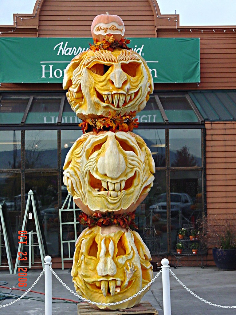 Pumpkin Carving_Halloween Totem Pole by Pro Weld
