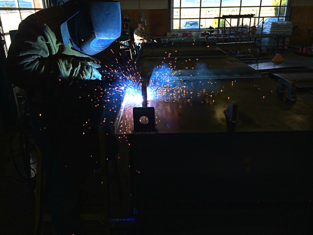 Pro Weld near Medford Oregon produces International Metal Containers